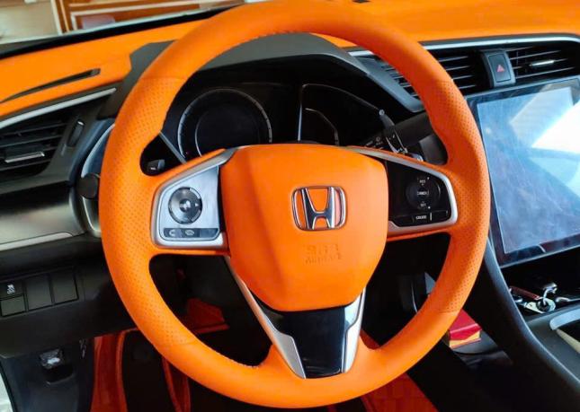 Bọc Vô Lăng Quận 12 – Tăng Độ Bám, Sang Trọng Cho Xe Tại LT Car