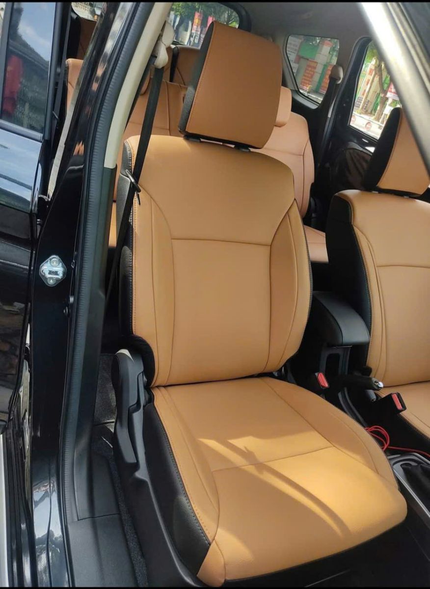 BỌC GHẾ DA XE SUZUKI XL7