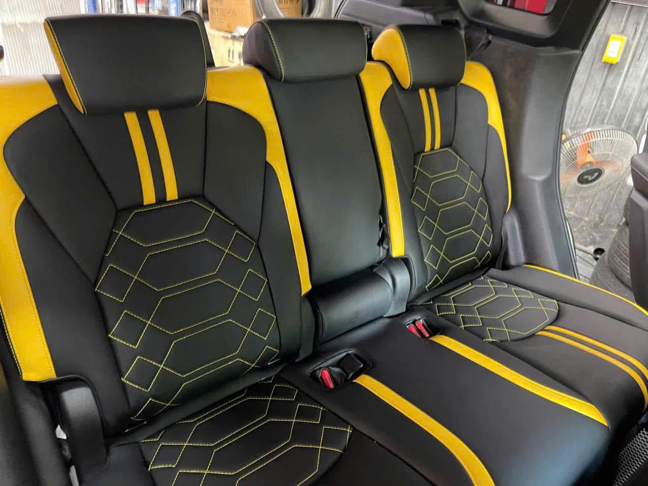 bọc ghế da xe Mitsubishi xforce